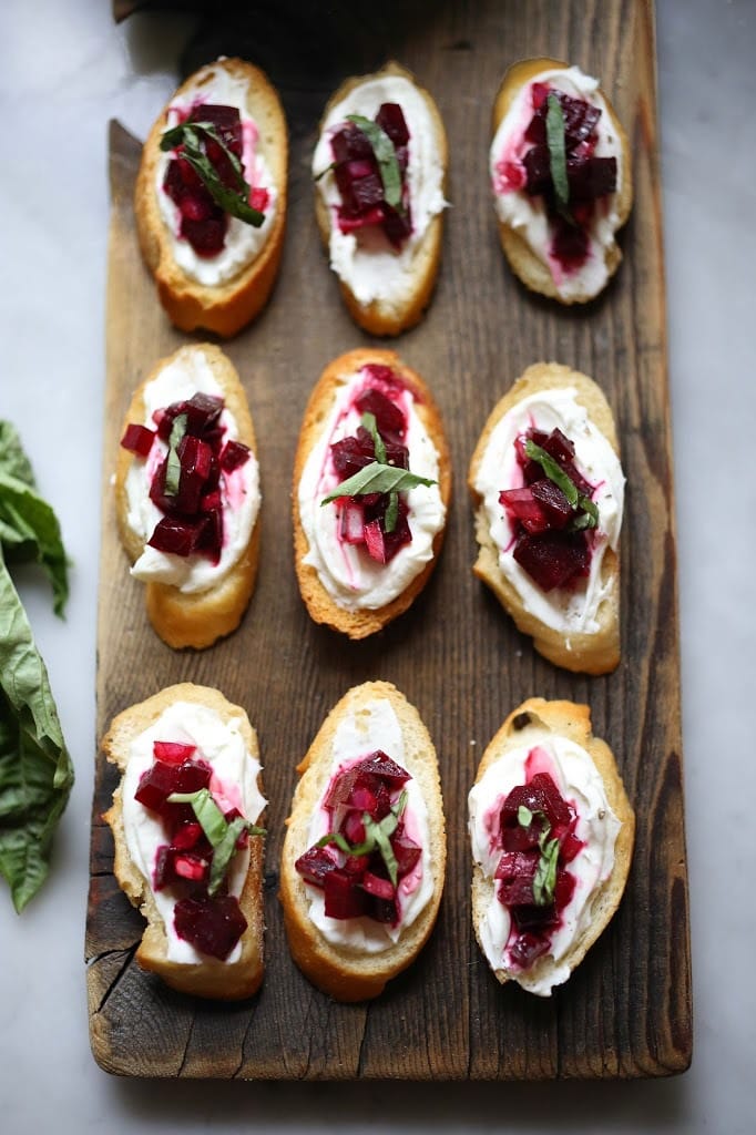 Beet Bruschetta with Goat Cheese and Basil -a simple delicious appetizer that is full of amazing flavor! #beets #beet #appetizer #bruschetta #beetrecipes #goatcheese #beetappetizer