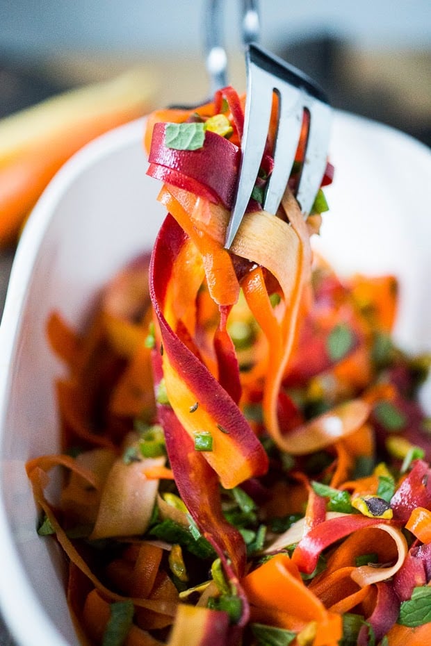 Moroccan Carrot Salad with Pistachios and Mint- a simple delicious spring salad that is full of flavor! #carrot #carrotsalad #moroccan