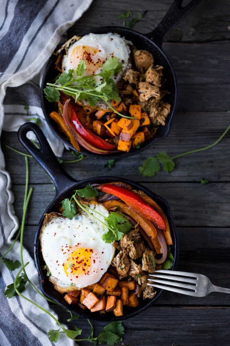 Chicken Carnitas- Make on the stovetop or in the oven, 15 minutes of hands on time. Make ahead on Sunday then turn this into tacos, quesadillas, burrito bowls or nachos during the workweek!