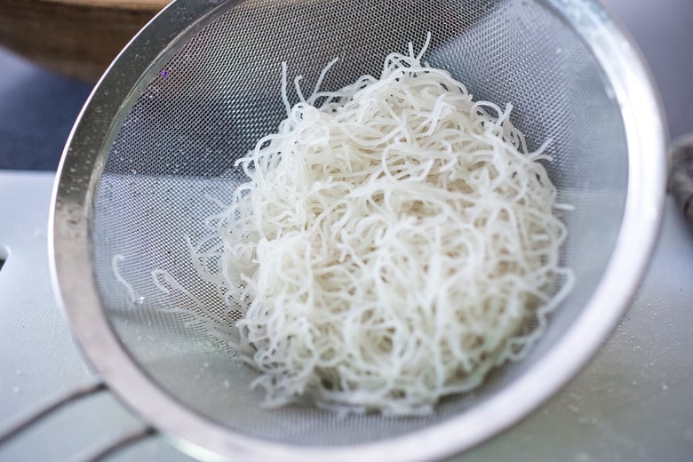soak the rice noodle until tender and drain.