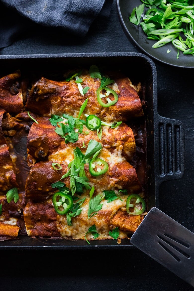 chicken enchiladas These Turkey Enchiladas with black beans are so hearty and flavorful! Make them with leftover Thanksgiving turkey and our 5-minute Homemade Enchilada Sauce. A tasty easy meal that can be eaten now, or frozen for later!