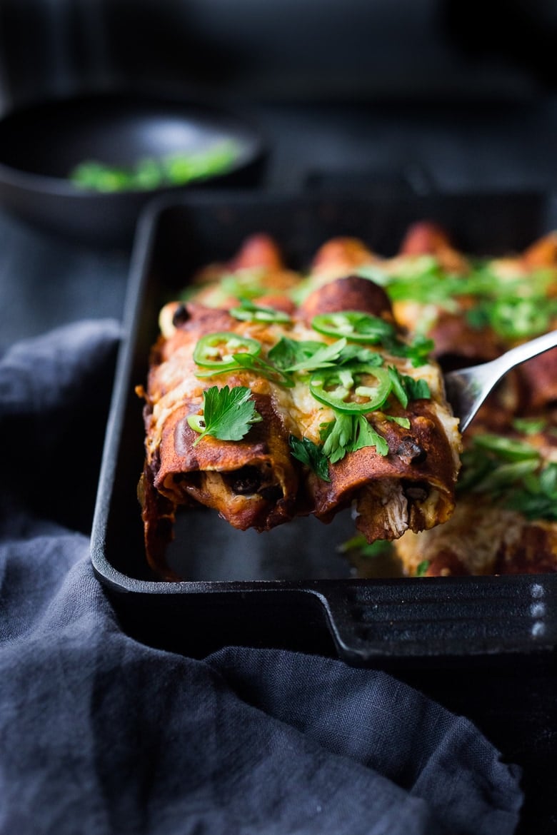Chicken Enchiladas These Turkey Enchiladas with black beans are so hearty and flavorful! Make them with leftover Thanksgiving turkey and our 5-minute Homemade Enchilada Sauce. A tasty easy meal that can be eaten now, or frozen for later!