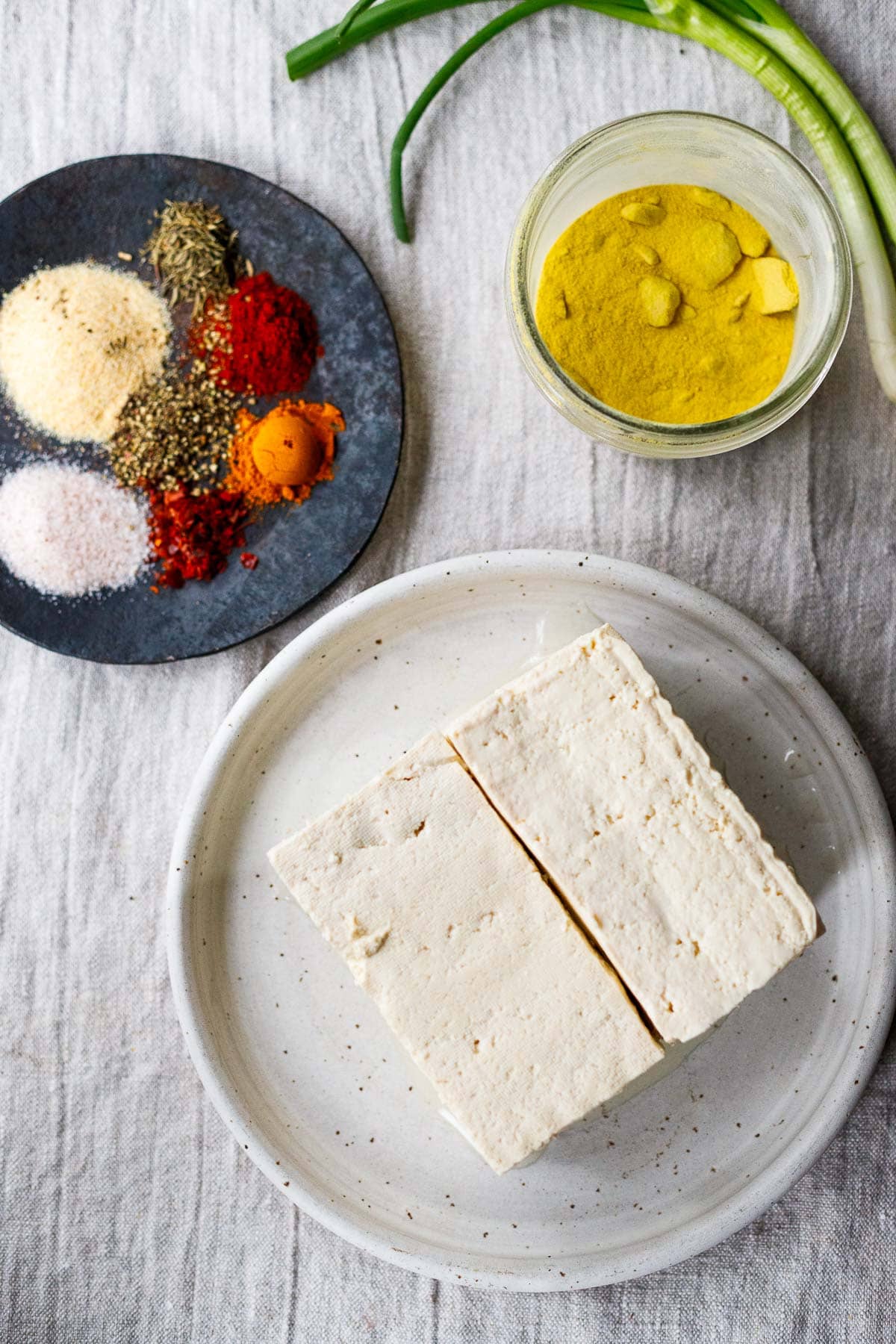Ingredeints in tofu scramble: extra firm tofu, spices, nutritional yeast.