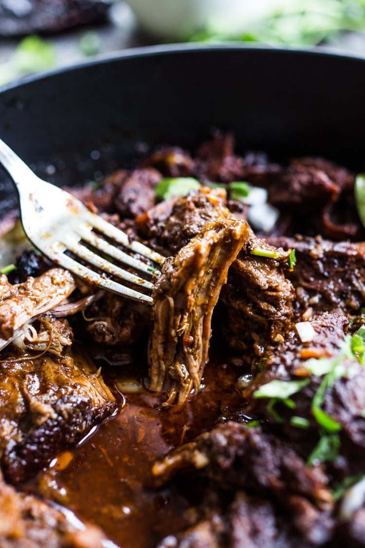 30 COMFORT FOOD RECIPES FOR FALL 30 COMFORT FOOD RECIPES FOR FALL! Mexican Lamb Barbacoa - a simple delicious recipe from Oaxaca that results in tender, juicy falling off the bone lamb perfect for tacos and burritos!