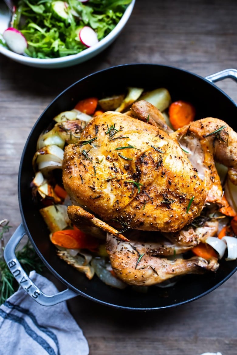 30 Fall Dinner Ideas! 30 Fall Dinner Ideas! A simple easy recipe for roast chicken with lemon, garlic and rosemary, baked in the oven over vegetables. A delicious dinner recipe! #roastchicken