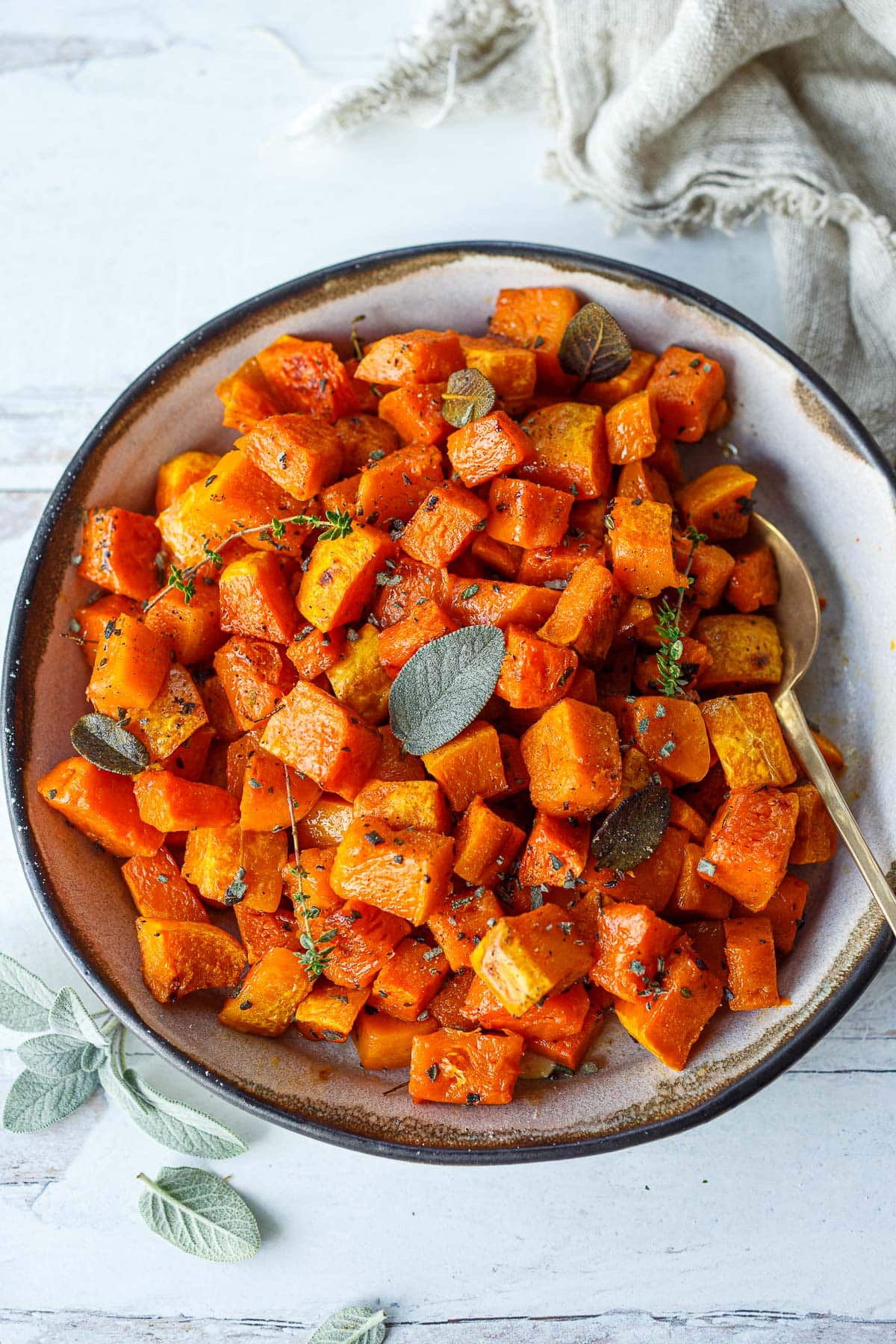 This Roasted Butternut Squash recipe is easy to make and packed with flavor. Learn the best way to cook it and enjoy it as a delicious side dish or nutritious addition to soups, bowls, pasta, and salads.