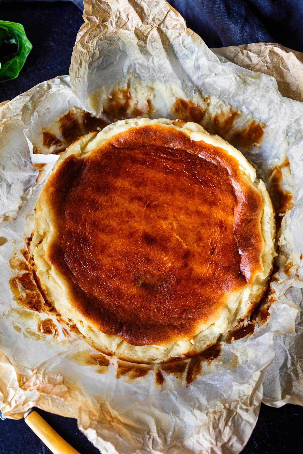 This crustless, burnt Basque Cheesecake recipe is light and airy with a caramelized top and luscious notes of vanilla. A rustic dessert that is easy to make.