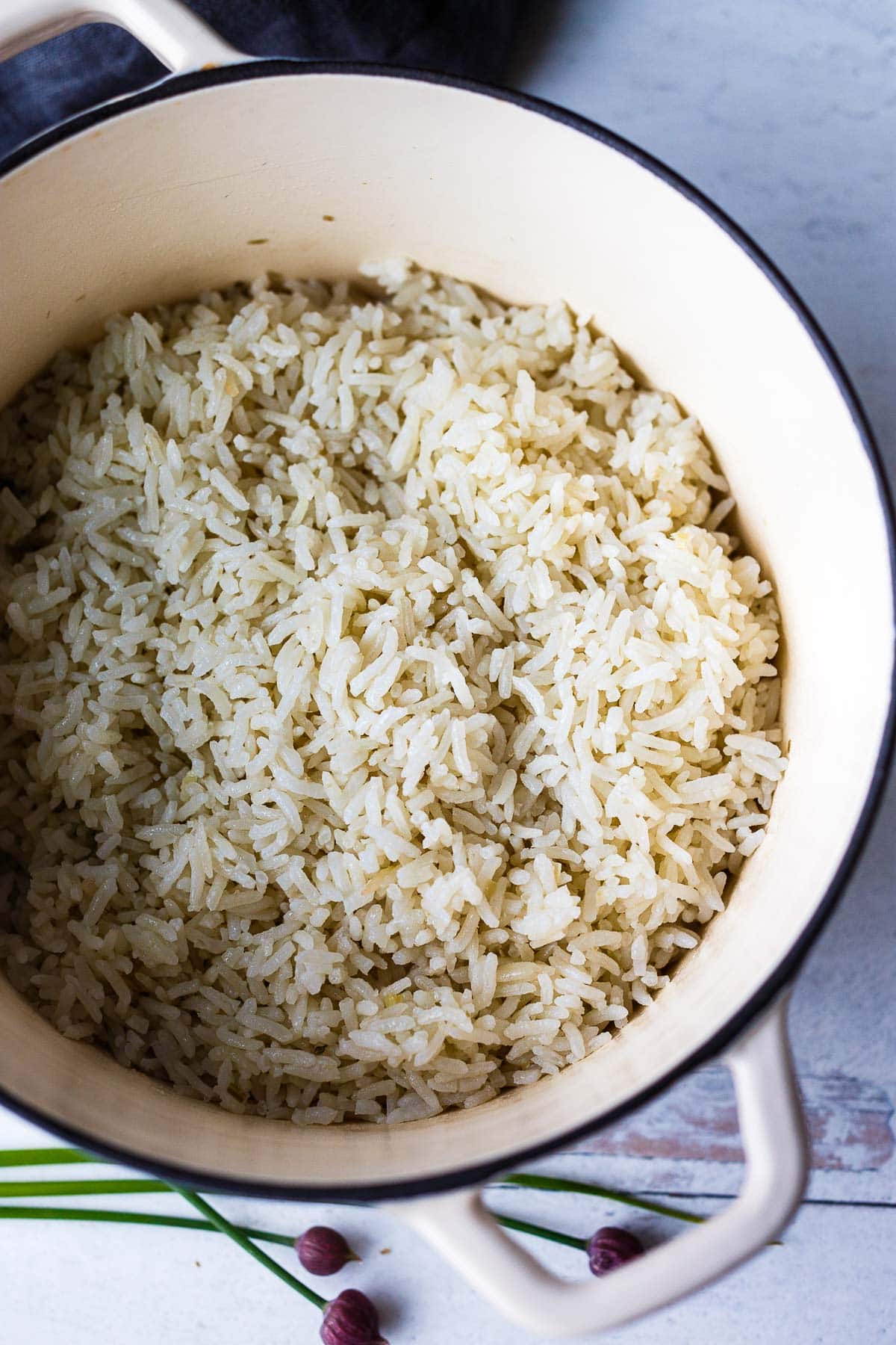 pot of cooked coconut rice. 