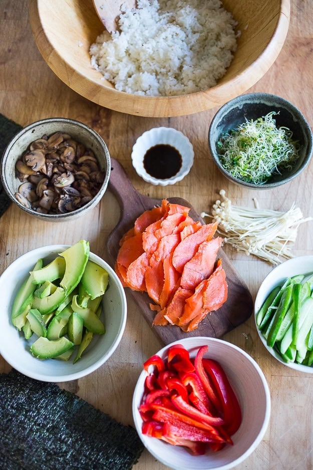 ingredients in hand rolls. 