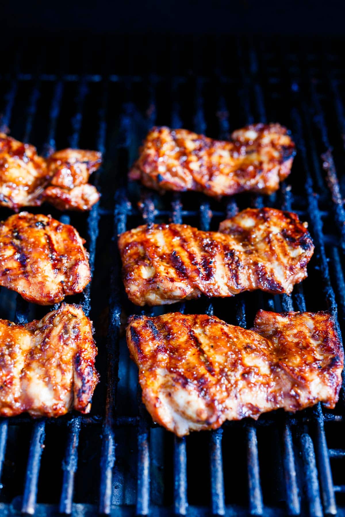 huli huli chicken on grill.