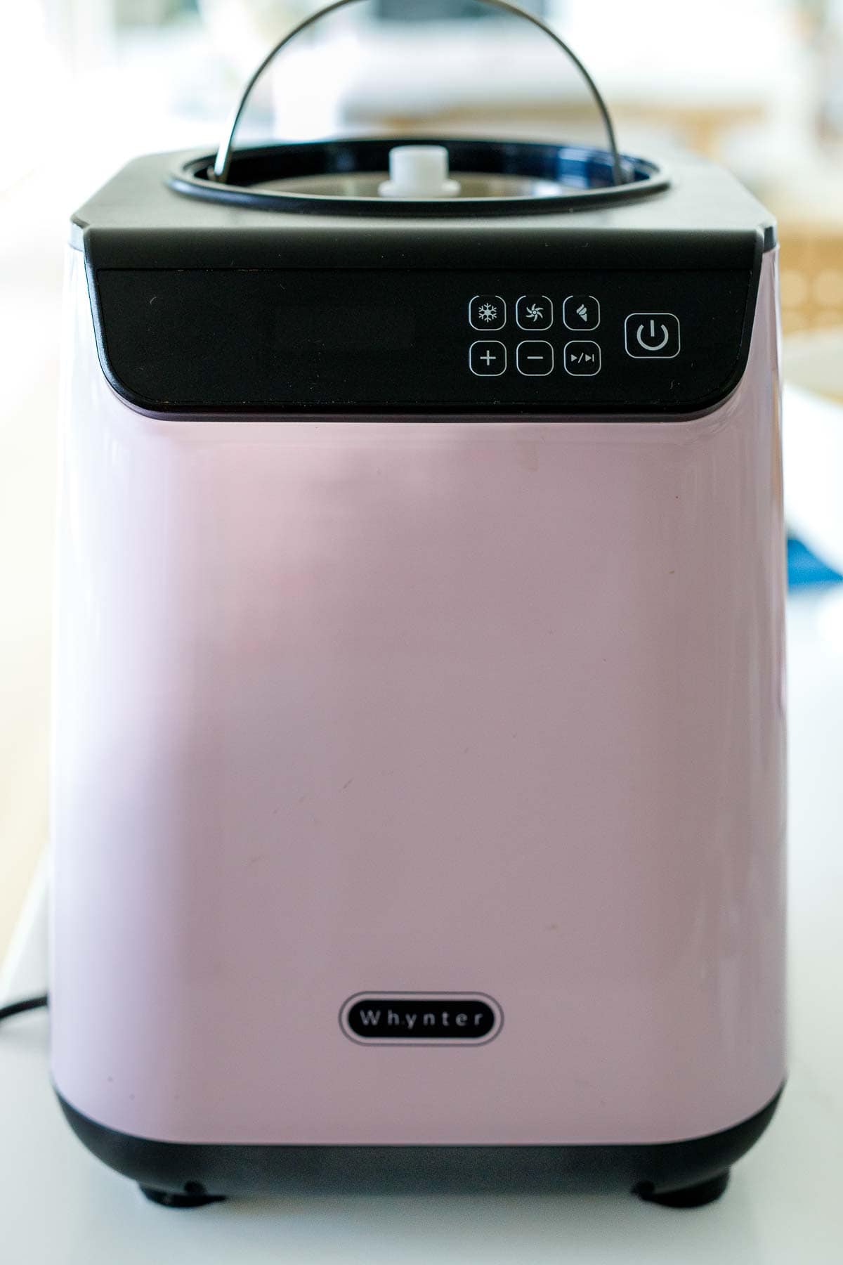 pink whynter ice cream maker.