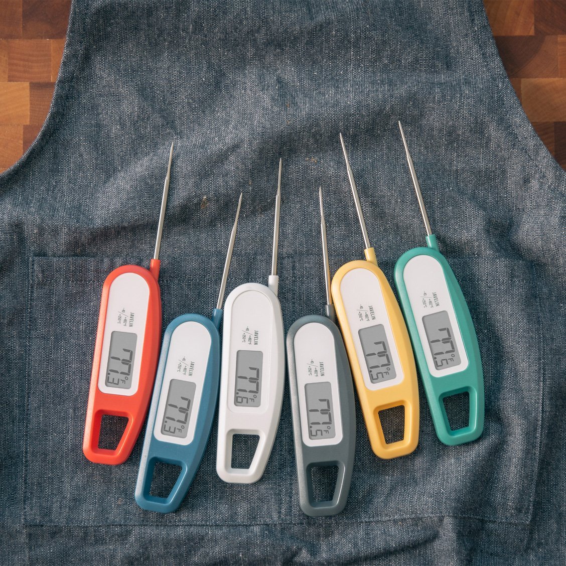 Best Kitchen gifts and stocking stuffer ideas for chefs and home cooks: instant read thermometer.