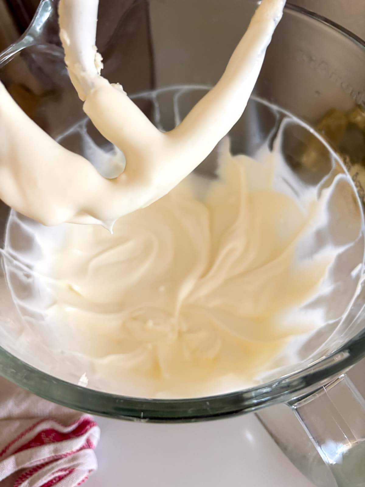 using stand mixer to blend the mascarpone with sugar.